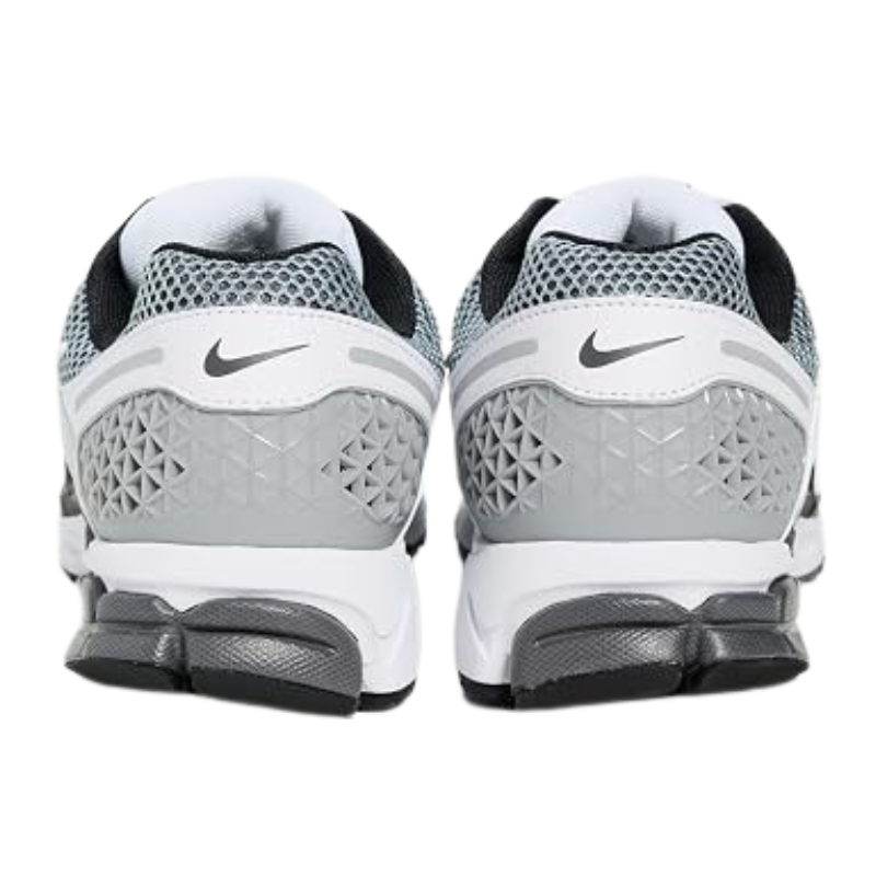 Nike Men's Zoom Vomero 5 Running Shoes