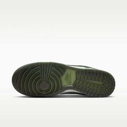 Nike Dunk Low Retro SE Men's Shoes - Jade Horizon/Fir